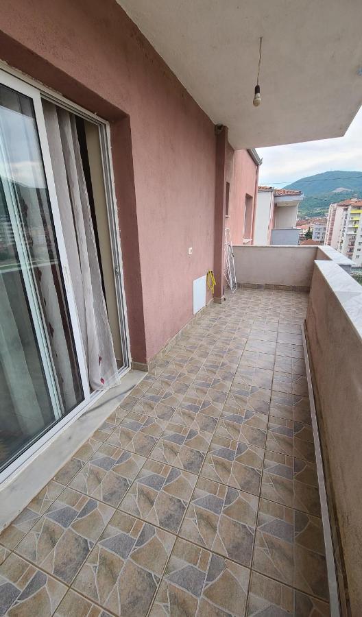 Lucky'S Apartment, A Place To Be Pogradec Luaran gambar